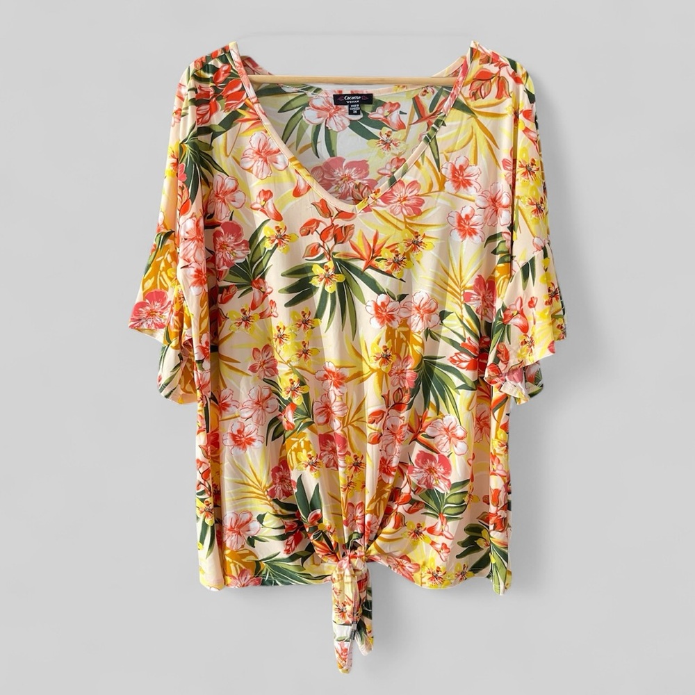 COCOMO Womens Hawaiian Floral Blouse Size 3X Short Ruffle Sleeve V Neck Pullover